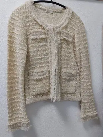 AVENIRETOILE [ 아베닐 에투알 ] 아이보리 노카라 자켓