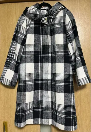 LBC 후드 부착 체크 무늬 롱 코트 M 사이즈