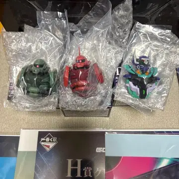 제일복권 건담 지크액스 GQuuuuuuX D상 마그넷 자쿠