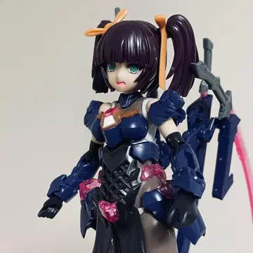 아야츠키 통짜 조립 프레임 암즈 걸