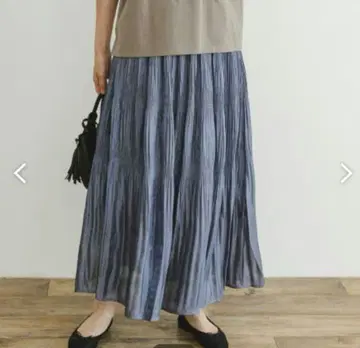 어반 리서치 마조리카 플리츠 샤이니 스커트