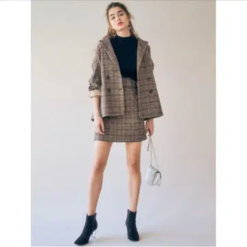 머큐리 듀오 체크 무늬 벨트 부착 미니 스커트