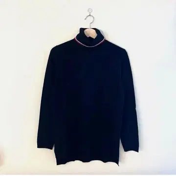 미사용 새상품 UNIQLO 캐시미어 100% 이네스 터틀넥 L