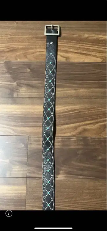 할리우드 런치마켓 블랙 스터드 스톤 34인치