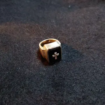 저스틴 데이비스 에미넴 반지