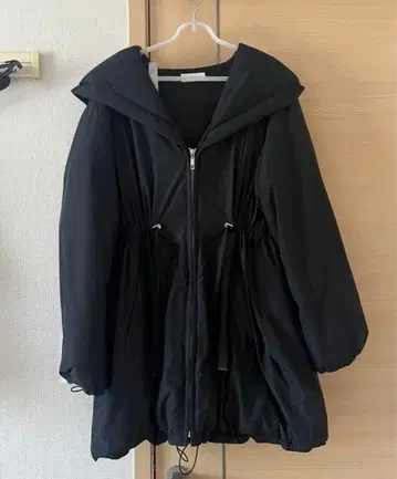 스나이델 레이디 모즈 다운 블랙 다운 자켓 아우터