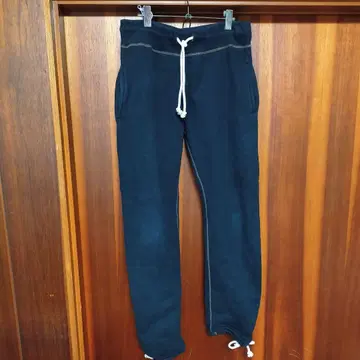 리얼 맥코이, 블랙 스웨트 팬츠