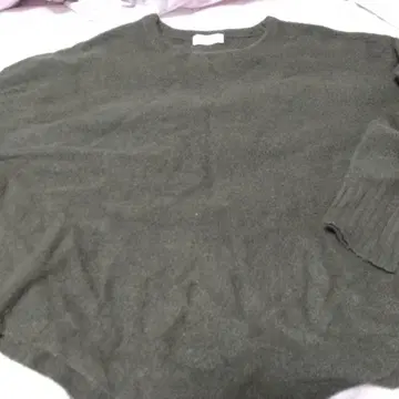 RIVE DROITE 카키 니트 긴팔 새상품급