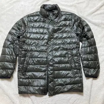 레어 패턴 유니클로 울트라 라이트 다운 미들 롱