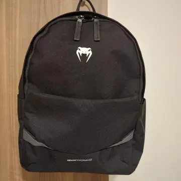 VENUM 백팩 블랙