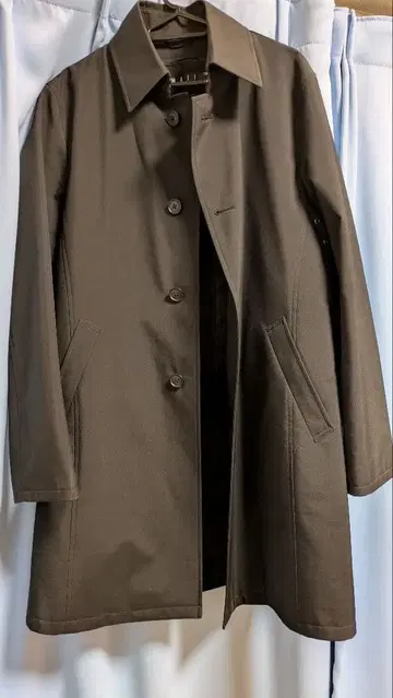 MAJI 트렌치코트