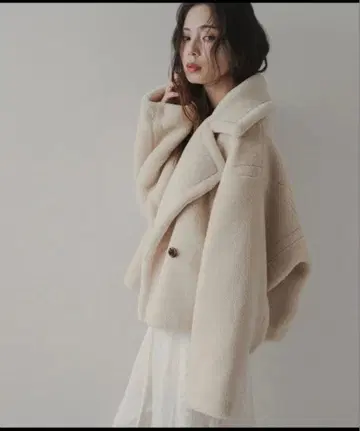 rectangle 테디베어 코트 아이보리