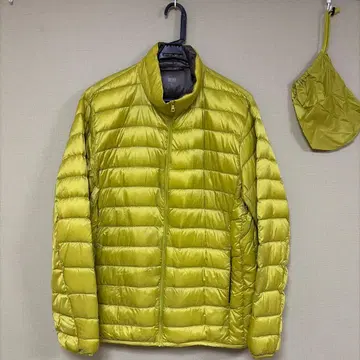 UNIQLO 울트라 라이트 다운 자켓 XL 라임 그린