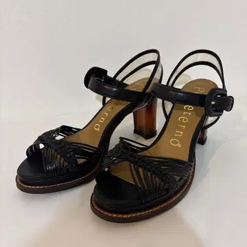 페레테르노 Pelleterno 샌들 힐 스트랩