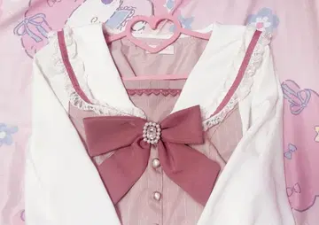 LIZLISA 리즈리사 세일러 카라 셋업 핑크 긴팔