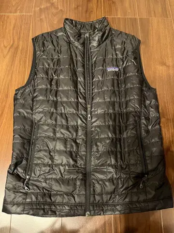 patagonia 블랙 나노 퍼프 베스트