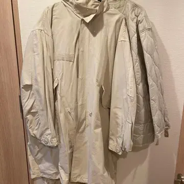 BEAMS 3WAY 모즈 코트 화이트