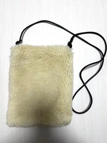 TEMBEA 텐베아 보아 숄더백