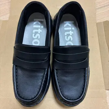 kitson 블랙 로퍼 스니커즈