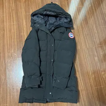 Canada Goose 블랙 다운 자켓