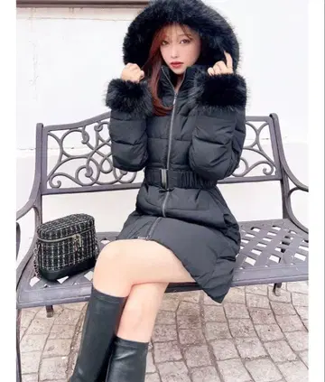 RESEXXY 후드 부착 다운 코트