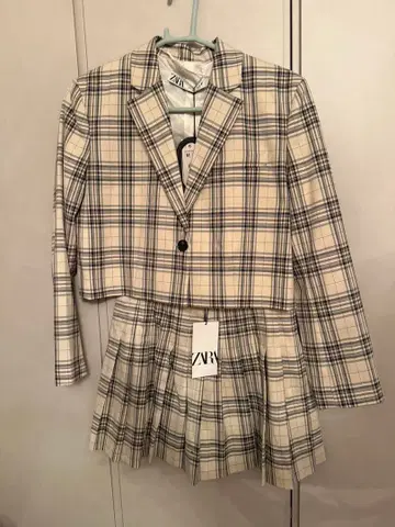 ZARA 체크 무늬 셋업