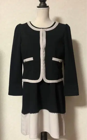 보테드 에스마일 원피스 노카라 자켓 셋업 L