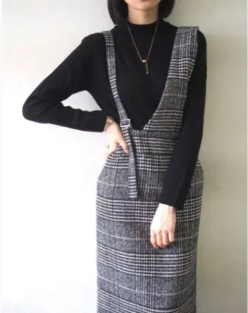 Lumier [뤼미에] 비대칭 글렌체크 오버롤 스커트