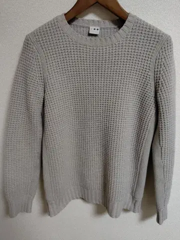 쓰리 도츠 니트 캐시미어 혼방 베이지