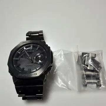 카시오 G-SHOCK GM-B2100BD-1AJF