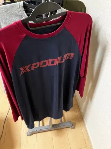 XPODIUM 래글런 슬리브 T셔츠
