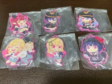 그 비스크 돌은 사랑을 한다 러버 키링