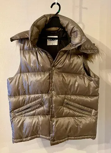 CAMP7 M 사이즈 브라운 다운 베스트