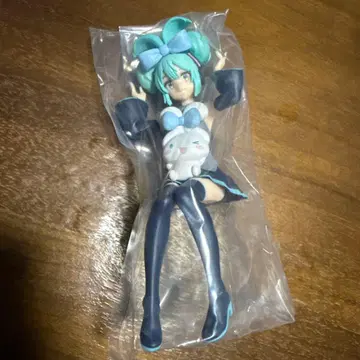 하츠네 미쿠 시나모롤 쵸코노세 피규어