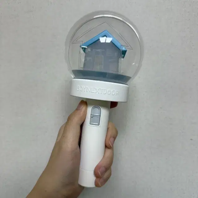 보이넥스트도어 응원봉