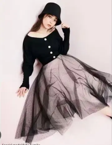 SNIDEL 가디건 x 샤샤 스커트 세트