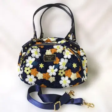 새상품급 THREE FOUR TIME 꽃무늬 숄더백 2way