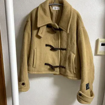 스니델 SNIDEL 울 샤기 숏 더플 (MST)