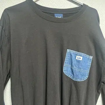 Lee 블랙 긴팔 T셔츠 데님 포켓 부착