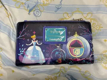 라운지 플라이 신데렐라 지갑 2단 접이식