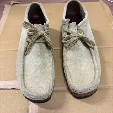 CLARKS ORIGINALs. 클락스 오리지널스 왈라비