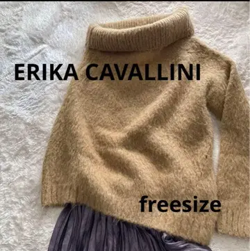 [ 미사용 ] 에리카 발리니 비대칭 니트 베이지 풀오버