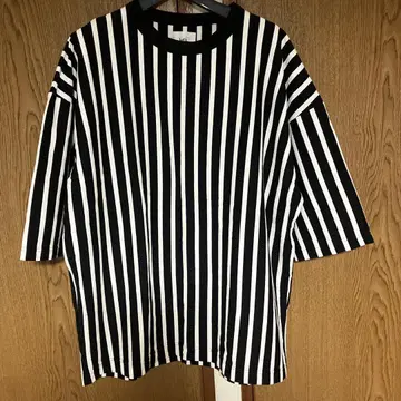 Lui's 스트라이프 반팔 T셔츠