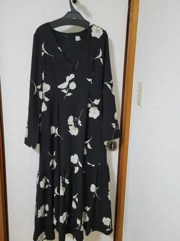 블랙 플라워 프린트 롱 드레스