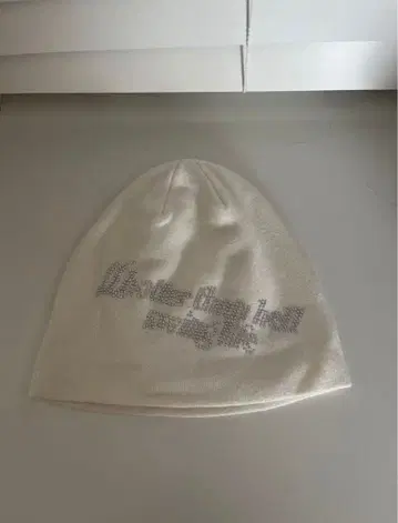 lagua gem 비니 화이트