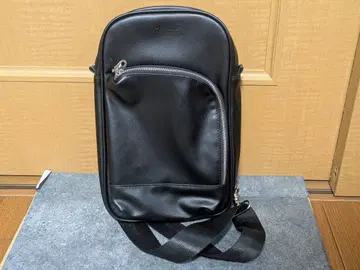 다케오 키쿠치 바디백 원 숄더 블랙