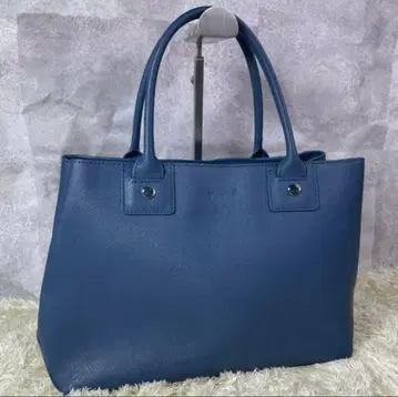 새상품급 에네스베 토트백 사피아노 가죽 A4 수납 가능 블랙