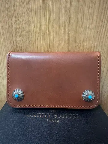 LARRY SMITH 트래커 지갑 터콰이즈 컨초