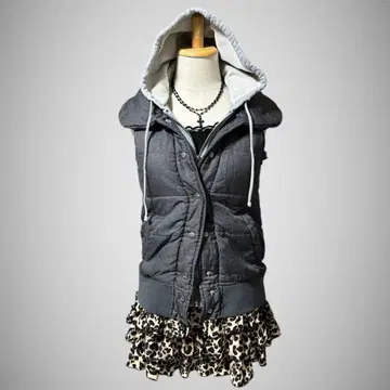 다운 베스트 후드 부착 기믹 Y2K 헤이세이 갸루 그런지 서브컬쳐