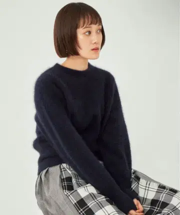 그린 레이블 릴랙싱 폭스 니트 네이비